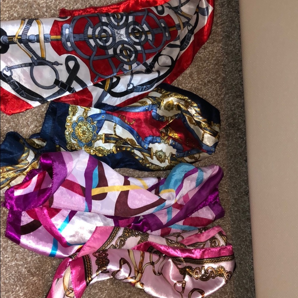Set of 4 Silk Scarves